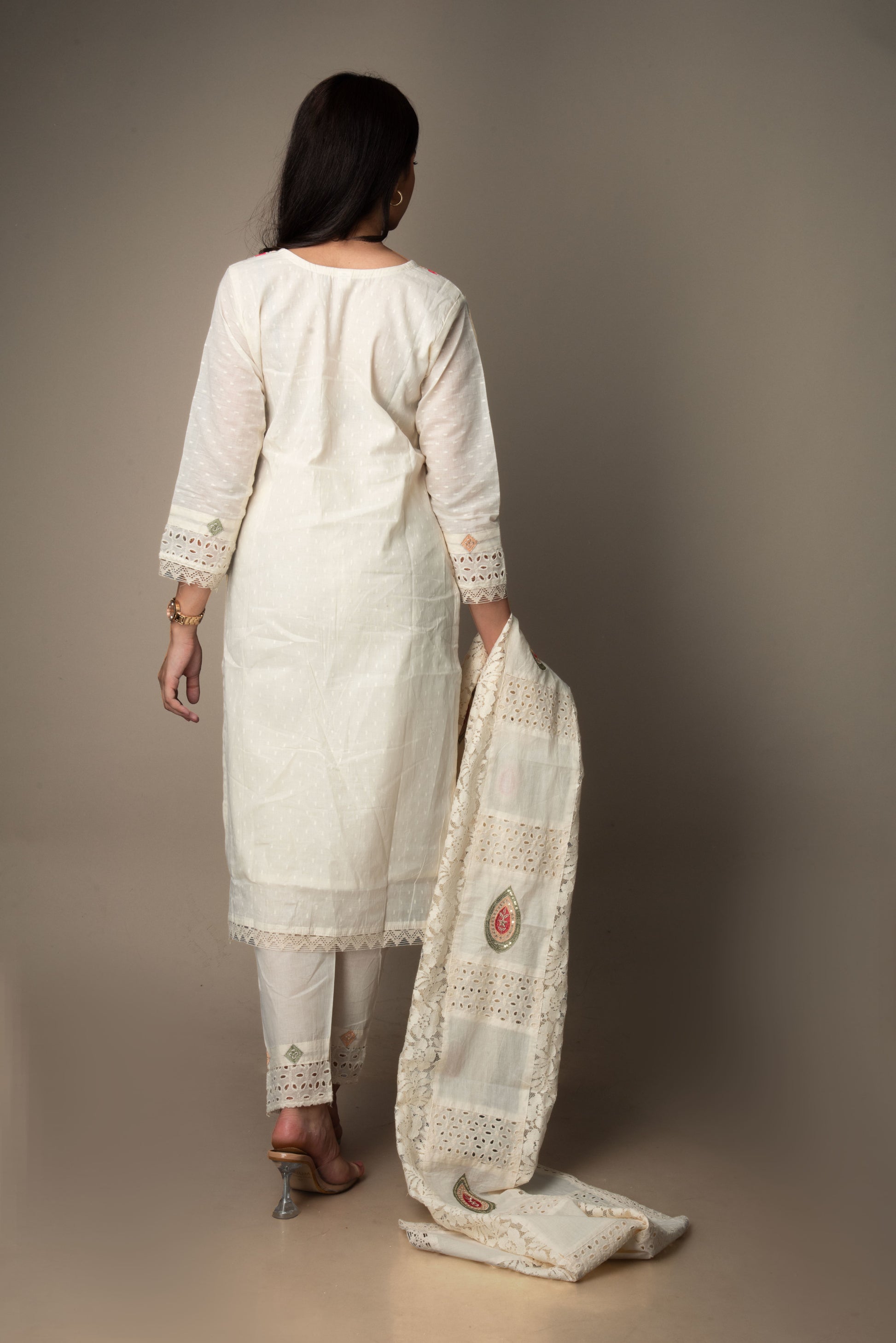 Inaayat – Embroidered Ivory Three-Piece Set | The Heirloom Edit