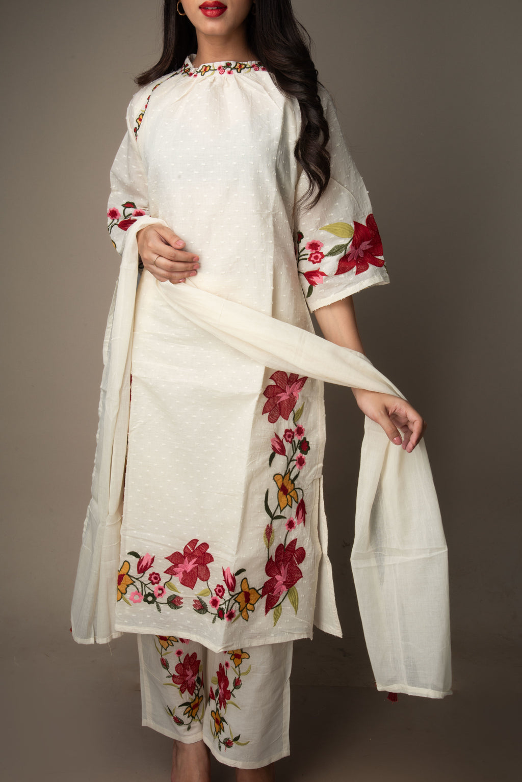 Vaidehi – Ivory Hand-Embroidered Floral Suit Set | The Heirloom Edit