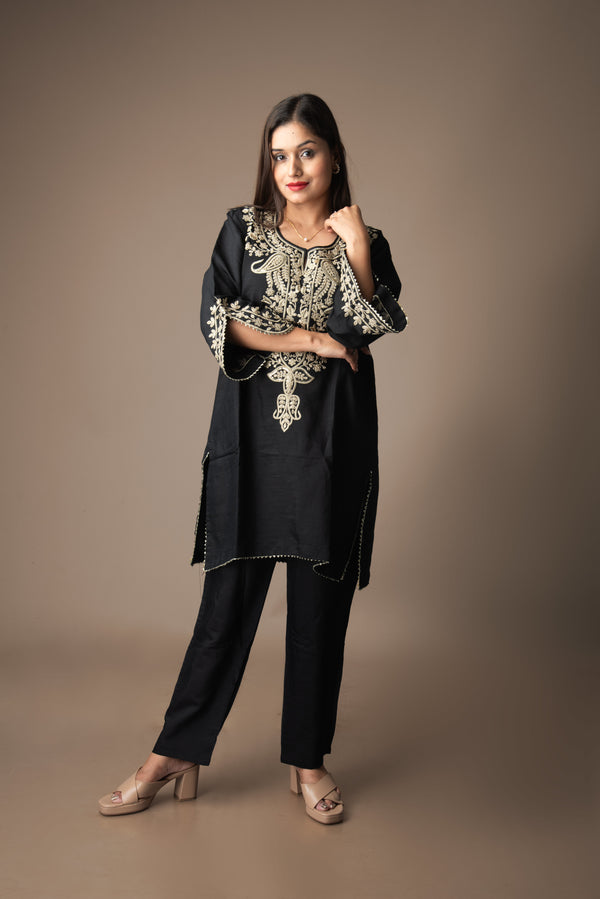 Vyanjana – Black Vatican Silk Pakistani Embroidered Kurta Bottom Set | The Utsav Edit